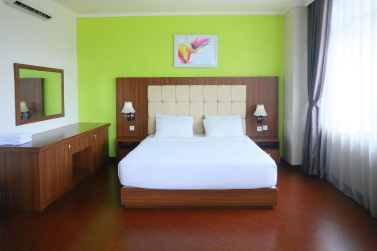 Utc Dago Hotel בנדונג מראה חיצוני תמונה